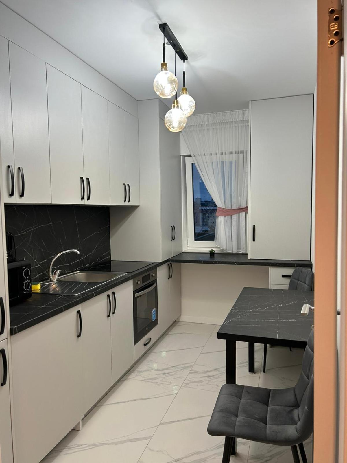 Exclusive Ultracentral Apartments And Studios #Enescu#Universitatii#Szucsáva Kültér fotó